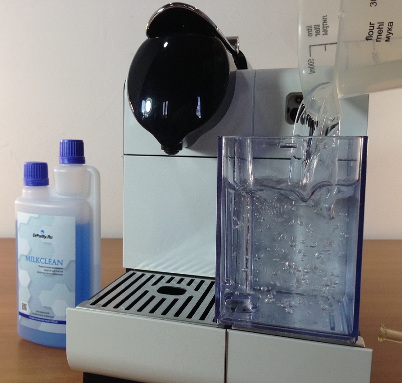 how to milk cleaning capsule coffeemachine nespresso1